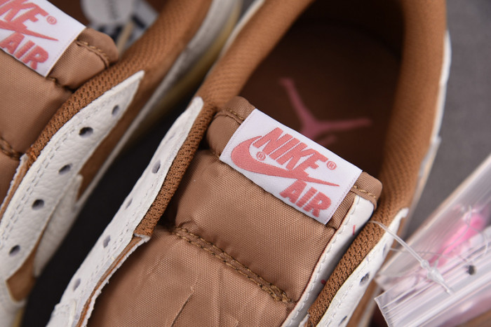 travis scott x air jordan 1 low og sail shy pink dm7866-106