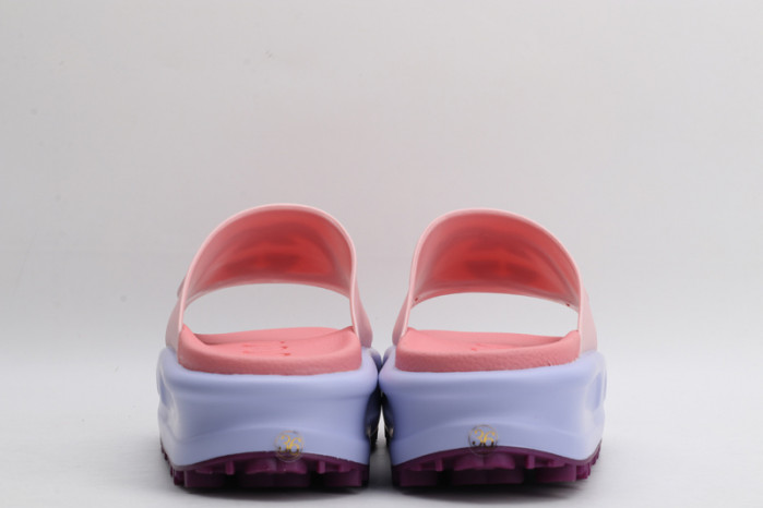 G*u*i* sandal105