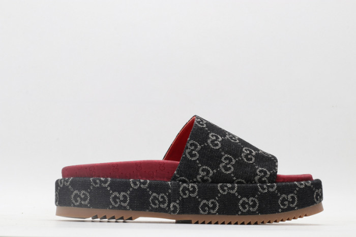 G*u*i* sandal75