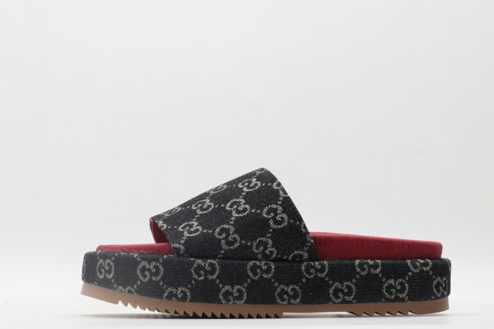 G*u*i* sandal75