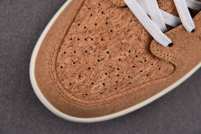 nike dunk low sp clot cork fn0317-121