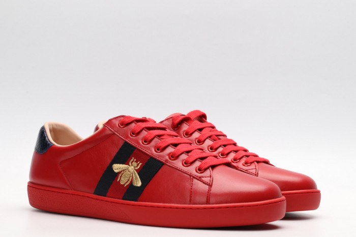 G*u*i* trainer sneaker58
