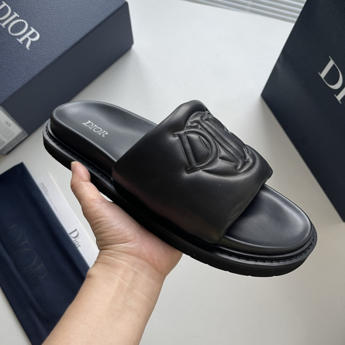 Dio*r sandal 43
