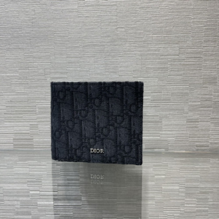 D*or wallet7