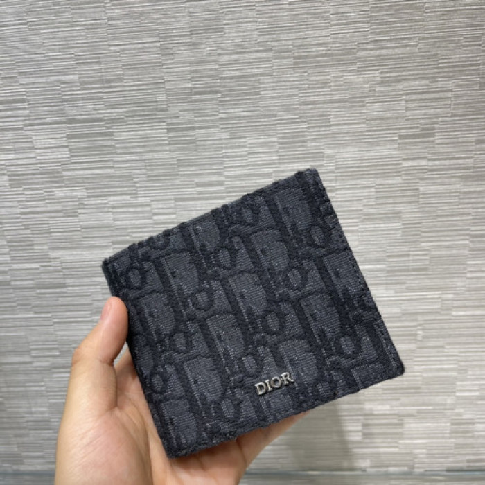 D*or wallet7