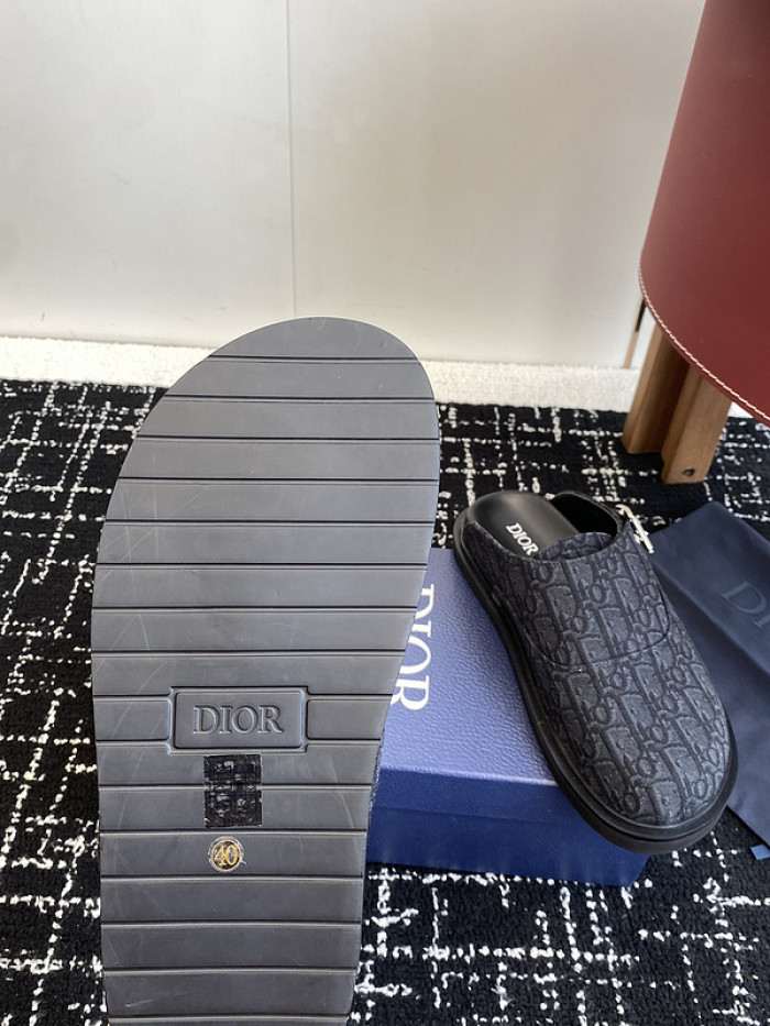 Dio*r sandal 71