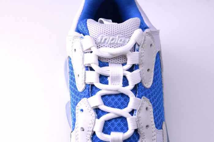 triples trainer clear sole sneakers 3000004