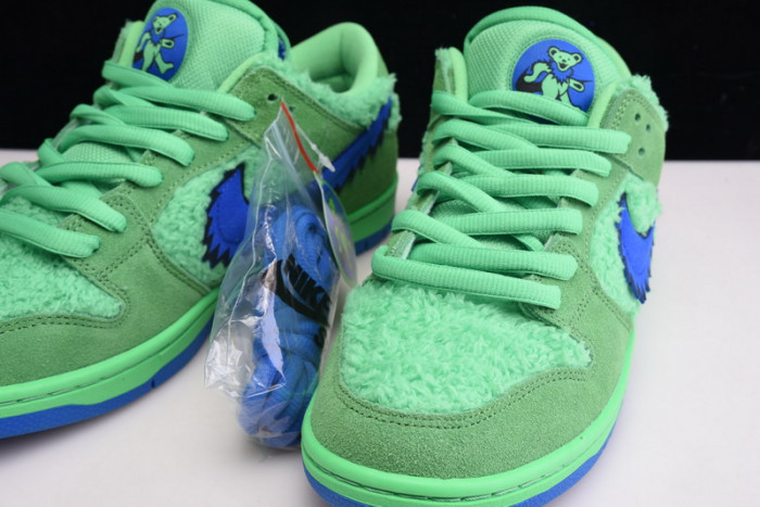 grateful dead x nike sb dunk low“ green bear” cj5378-300