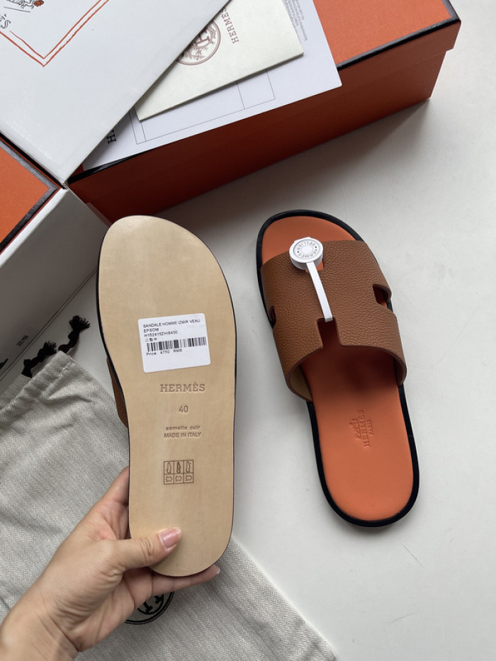 Herme* Sandal85