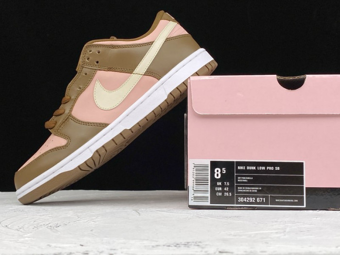 nike dunk sb low stussy cherry 304292-671