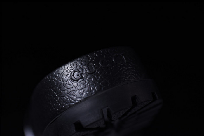 G*u*i* sandal9