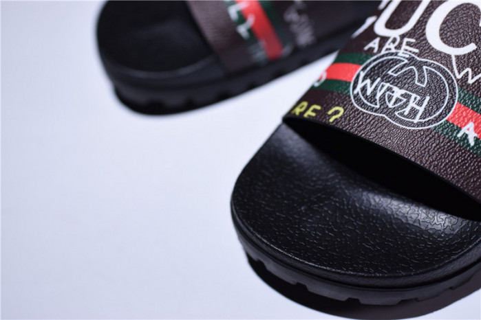 G*u*i* sandal2