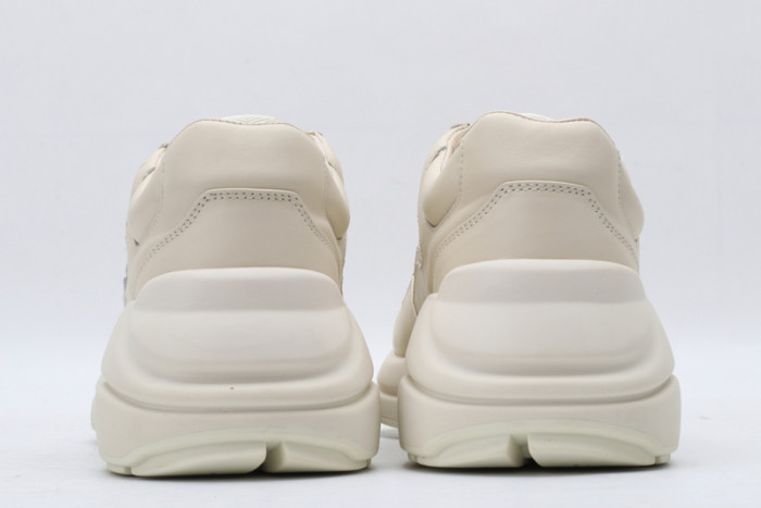 G*u*i* trainer sneaker14