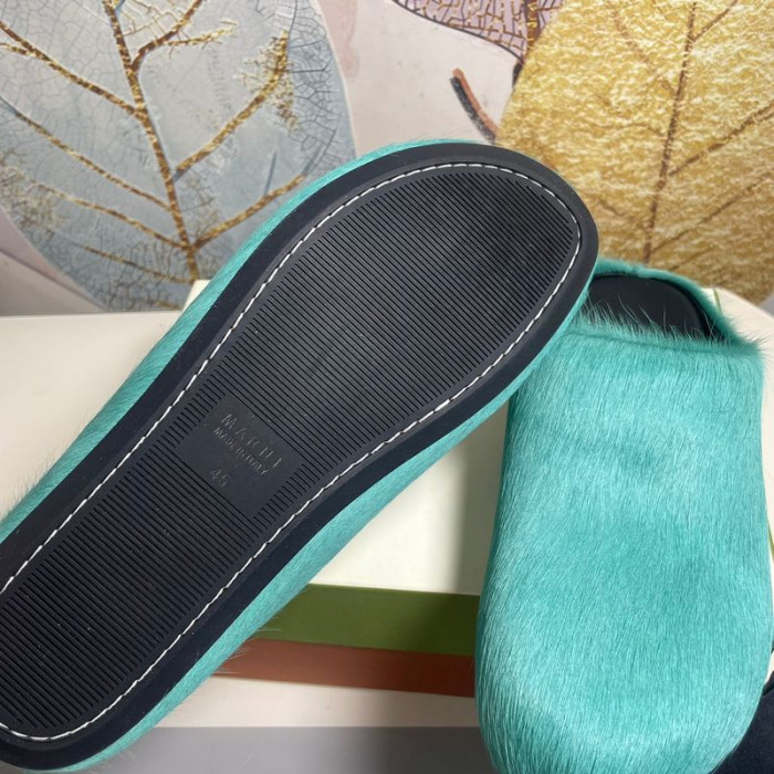 Marni Fussbett Sabot 7