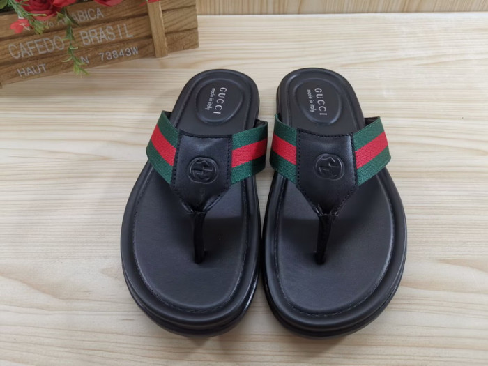 G*u*i* sandal107