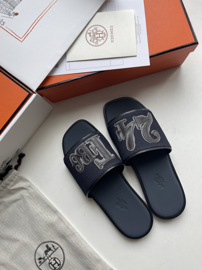 Herme* Sandal73