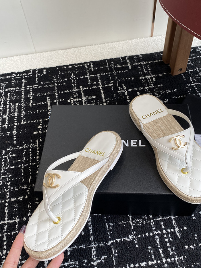 CHANE* SANDAL 24