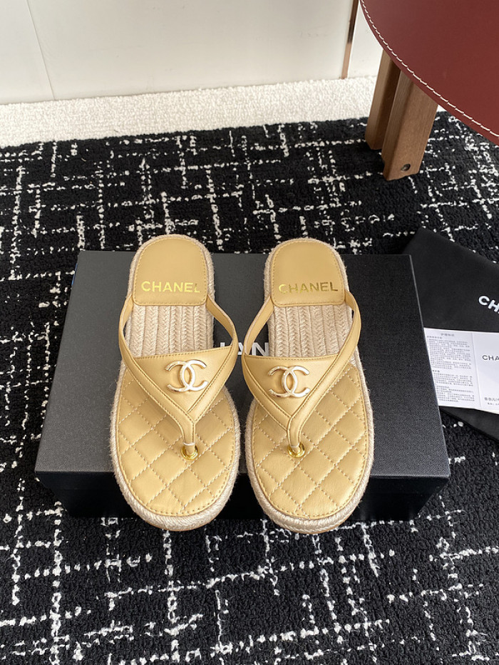 CHANE* SANDAL 26