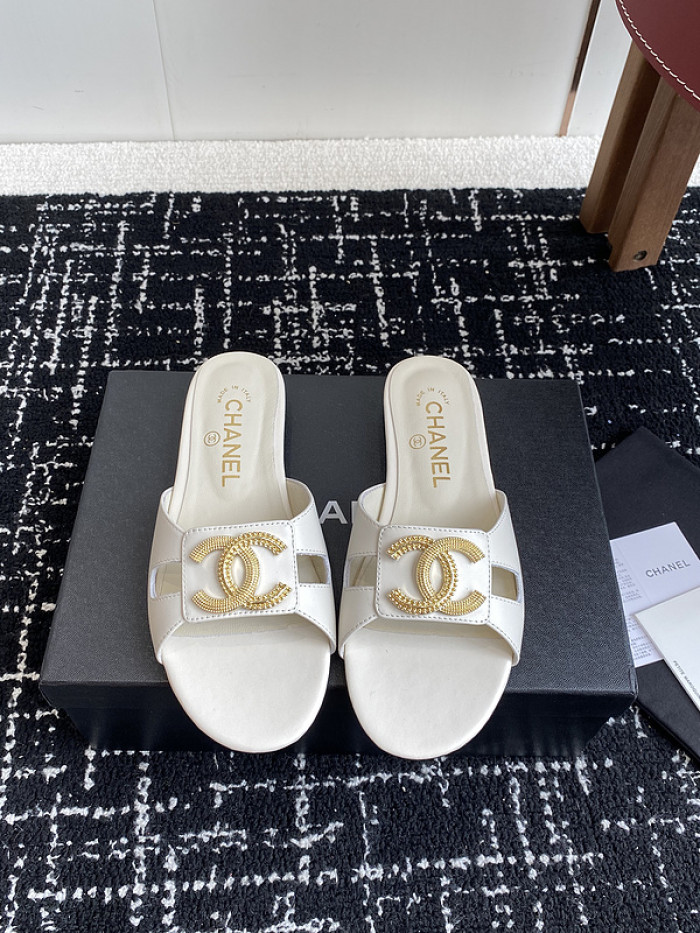 CHANE* SANDAL 23
