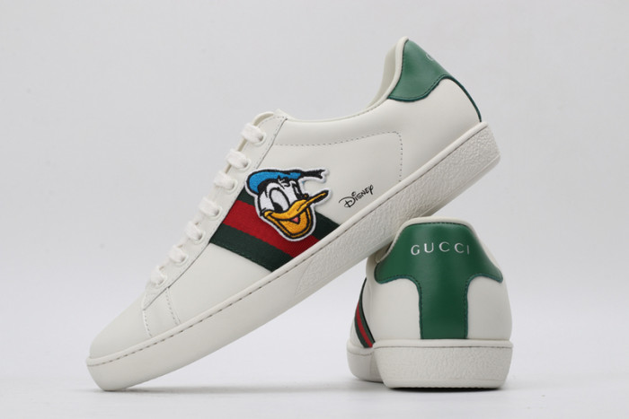 G*u*i* trainer sneaker67