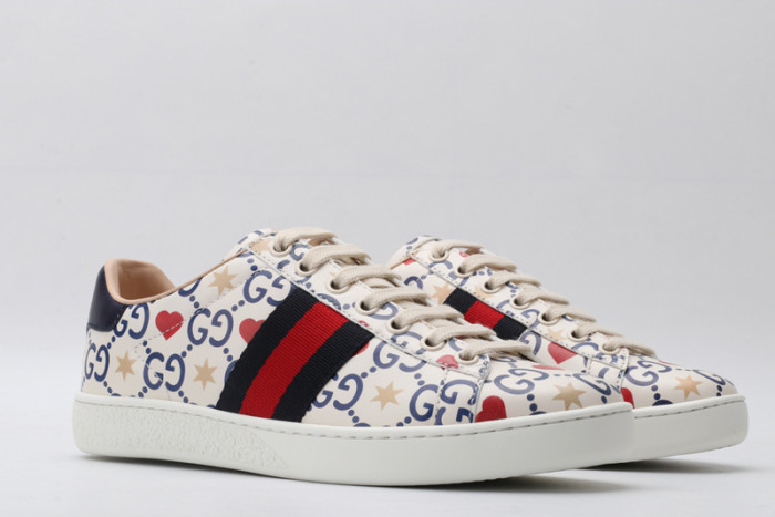 G*u*i* trainer sneaker57