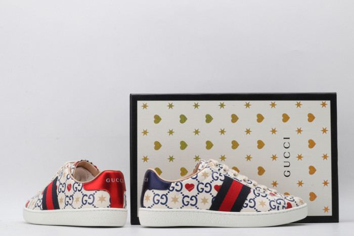 G*u*i* trainer sneaker57