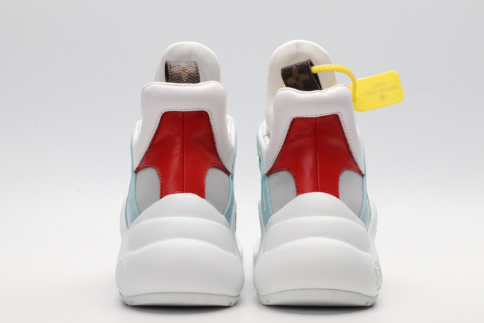 lv snekaers l000004