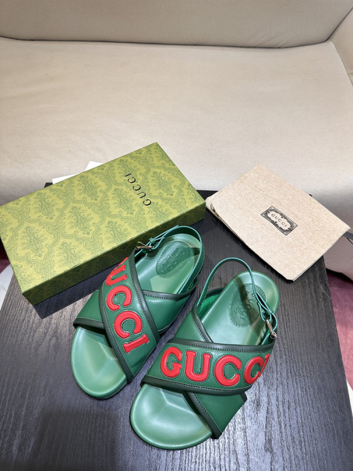 G*u*i* sandal110