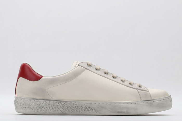 G*u*i* trainer sneaker51