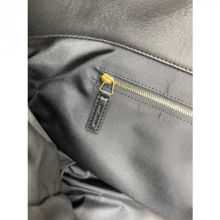 Y*L bag38