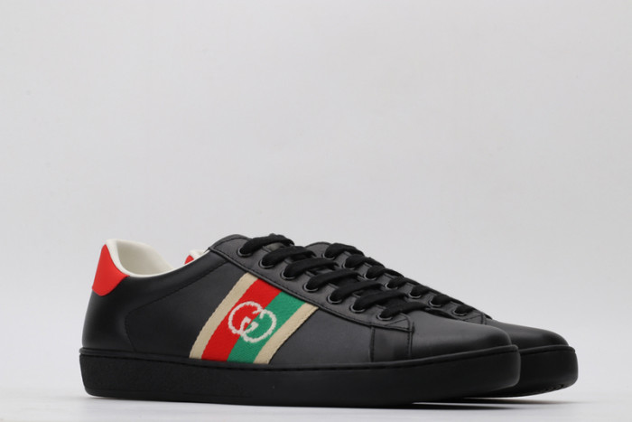G*u*i* trainer sneaker62